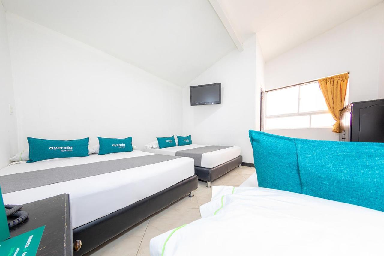 Ayenda Vittapark Hotel Medellin Bagian luar foto